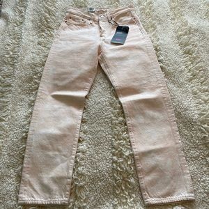 NWT wedgie straight Levi’s